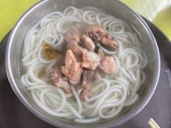 -齐记土鸡米线