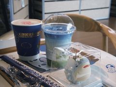 -抱抱地球咖啡馆(国家海洋博物馆店)