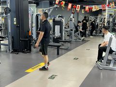 -超鹿运动(五四路恒力城店)