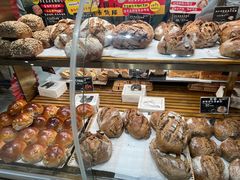 -汉柏麦香德国面包房(海信店)