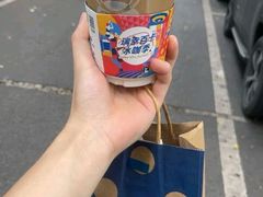 -瑞幸咖啡(凯德虹口龙之梦店)