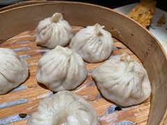 灌汤鲜肉小笼包-佬泰丰斋· 乌镇茶食餐厅