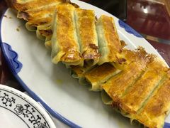 黄花鱼锅贴-锅贴王海鲜小馆