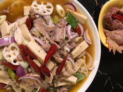 -马伊龙儿子娃娃椒麻鸡(上海城店)