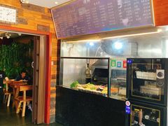 -万记麻辣烫国展总店