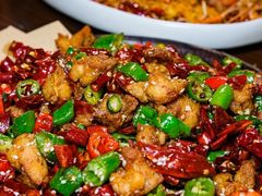 双椒掌中宝-罗氏十三活虾餐厅(光谷K11购物艺术中心店)