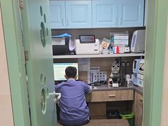 -半岛宠物医院24小时·内窥镜·牙科·碎石中心(府城大道店)