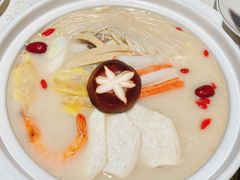 招牌猪骨煲-三人行骨头王火锅(长寿店)