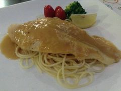 -绿茵阁(体育西分店)