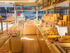 面包甜点陈列柜-好利来(四惠店)