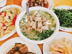 -荣生萝卜汤饭店