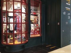 -SISYPHE BOOKS西西弗书店(龙湖滨江天街店)