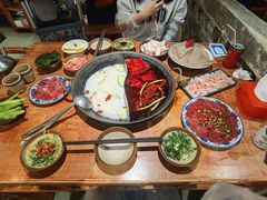 -周小明火锅(黑金冠社区店)