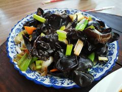 -品北铁锅炖  东北特色菜(北极大街店)