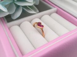 -威德钻石-克拉钻大本营(南京东路店)