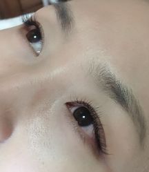 -爱美睫美甲会馆
