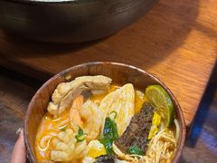 -银米·云南传统过桥米线(双廊黑金冠店)