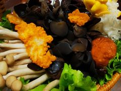 -东海怡品海鲜豆捞(舟宿夜江店)