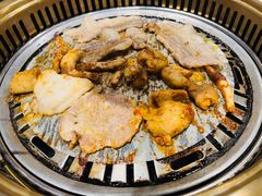 -烤路里·韩国品质自助烤肉(石路天虹4号店)
