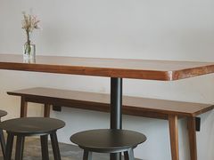 用餐区-black rainbow coffee