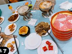 -金马门国际美食百汇(珞喻路店)