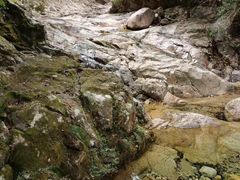 -祁门牯牛降观音堂风景区