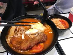 -肥汁米蘭香港米线(长宁来福士店)