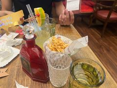 -秘密旅行Bonjour(黑金冠 江南西店)