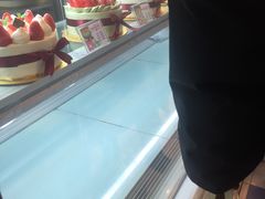 -花花卷卷·鲜食蛋糕(静安久光百货店)