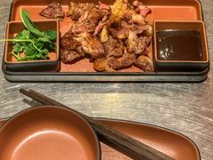 -威记烧嘢·南宁烧烤·超级生牛(绿地店)
