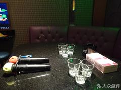 -乐界KTV(虹桥中心店)