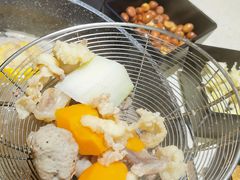 -六扇门潮汕牛肉火锅(BGC店)