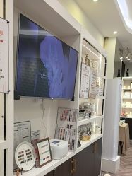 -花岐款式专研健康美甲沙龙