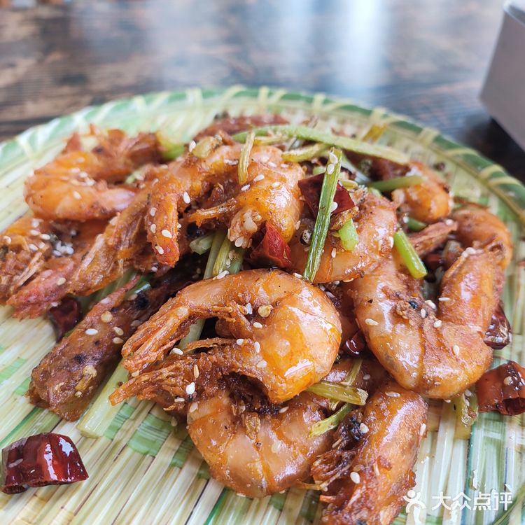 青山挺好吃的家常菜！把他当食堂辣