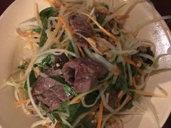 -Cuc Gach Quan Restaurant