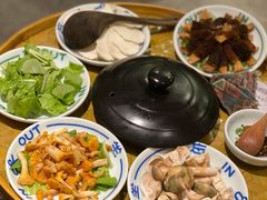 -一坐一忘云南菜(嘉里中心店)