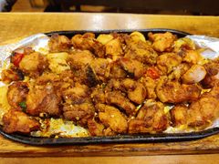 -老东镇啤酒屋海鲜加工·蒸汽海鲜·海鲜烧烤(台东店)