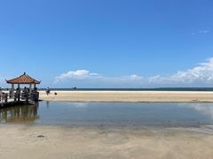 -东郊椰林