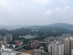 -广州中心皇冠假日酒店