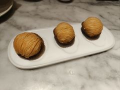 猫山王榴莲酥-蝴蝶里·粤菜·点心(滨江龙湖店)