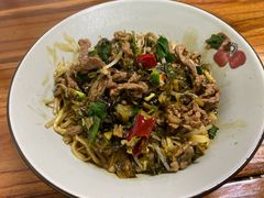 牛肉面-里兆打面馆