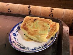 韭菜蛋饼-老客满蛋饼(双塔市集店)