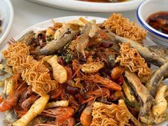 -丹水桥地锅鱼·翘嘴鲌·地方特色全鱼宴(丹江口大坝店)
