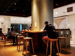 大堂-The Habit Burger Grill 哈比特汉堡(复兴soho店)
