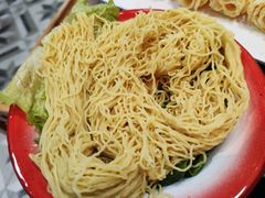 港式生面-小龍鳳·港式海鲜打边炉(沙湖路店)