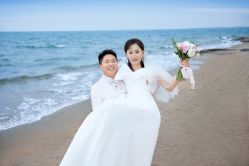 -秦皇岛我和你婚纱摄影工作室