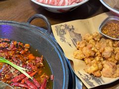 -萍姐火锅·公路夜市(武汉首店)