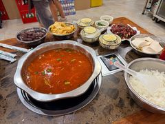 -黄利砖万峰林布依特色酸笋牛肉馆