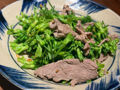 -Cuc Gach Quan Restaurant
