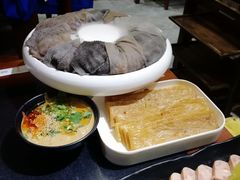 -沸炉重庆老火锅(军事博物馆店)